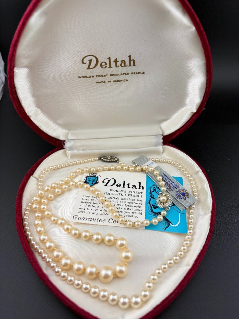 Vintage 5.5" Red Velvet Heart Box Cream Knotted Faux Pearls 16" Necklace Deltah